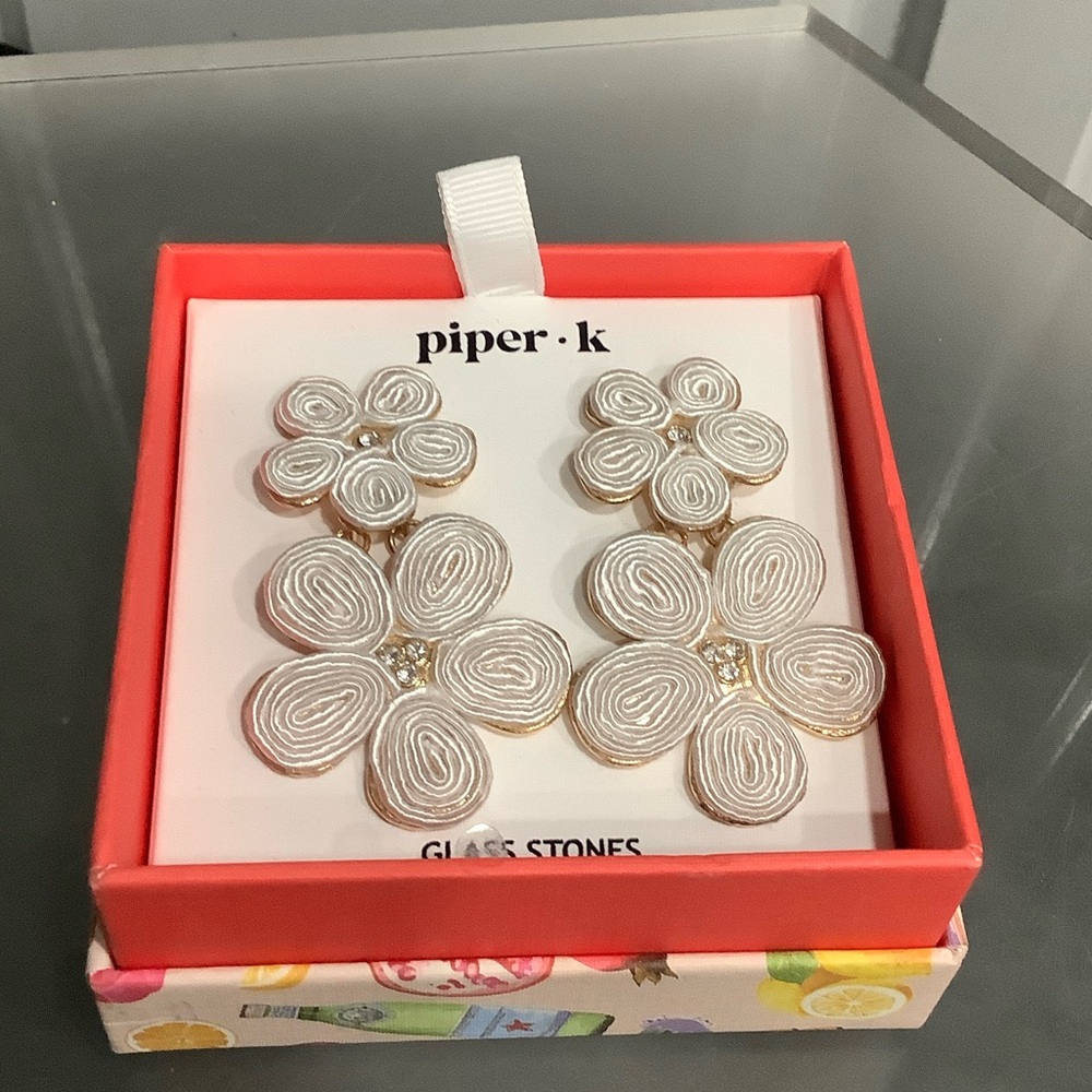 Piper Flower Earrings, Glass Stones, Ivory, Gold Trim, Pierced Nickel Free